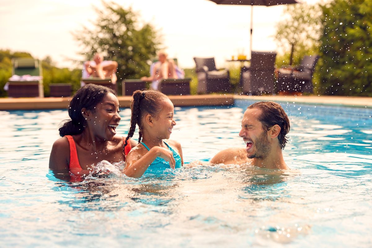 Freibad-Knigge: Mit diesen Regeln entspannen Sie sorgenfrei 